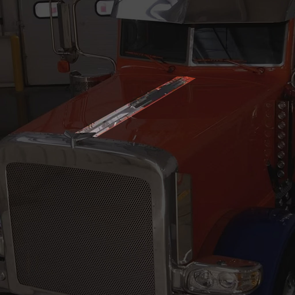 Roadworks - Peterbilt 389 Narrow Center Hood Trim