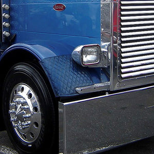 Robert James - Peterbilt 389 Quilted Fender Guards (Black)