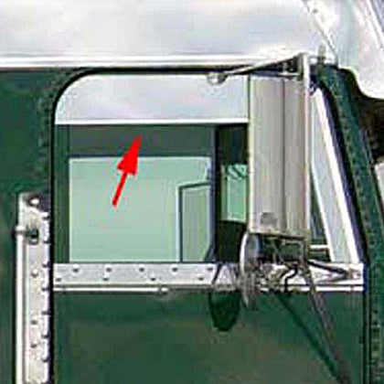 Freightliner Classic 5.75" Chopped Top of Door Trims (Door Mounted Mirrors/sanded)