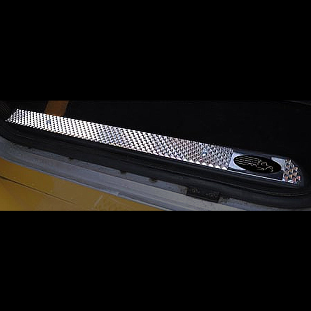 Peterbilt 389 Pyramid - Crown Cut - Diamond Series Door Sills (Aluminum or Black Finish)