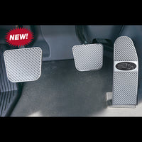 14'+ Peterbilt 567, 579, 587, 589 Pyramid Diamond Series (Fine Cut) Aluminum or Black Billet Pedal Set