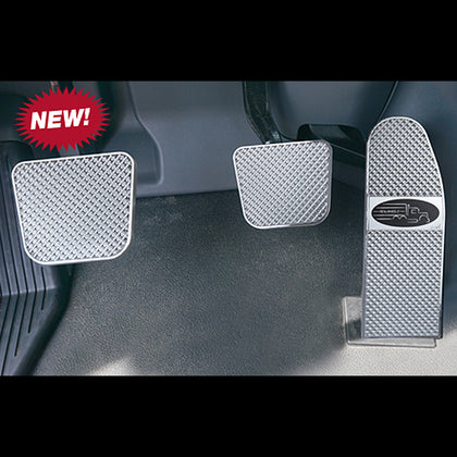 14'+ Peterbilt 567, 579, 587, 589 Pyramid Diamond Series (Fine Cut) Aluminum or Black Billet Pedal Set