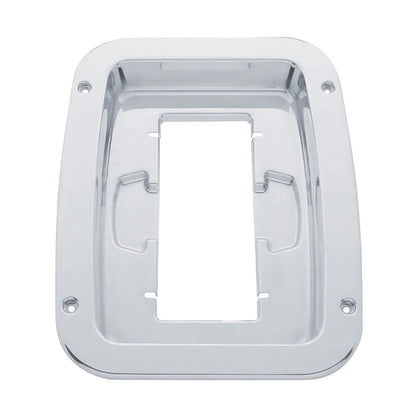 United Pacific - 2006+ Peterbilt Interior Sleeper Vent Trim