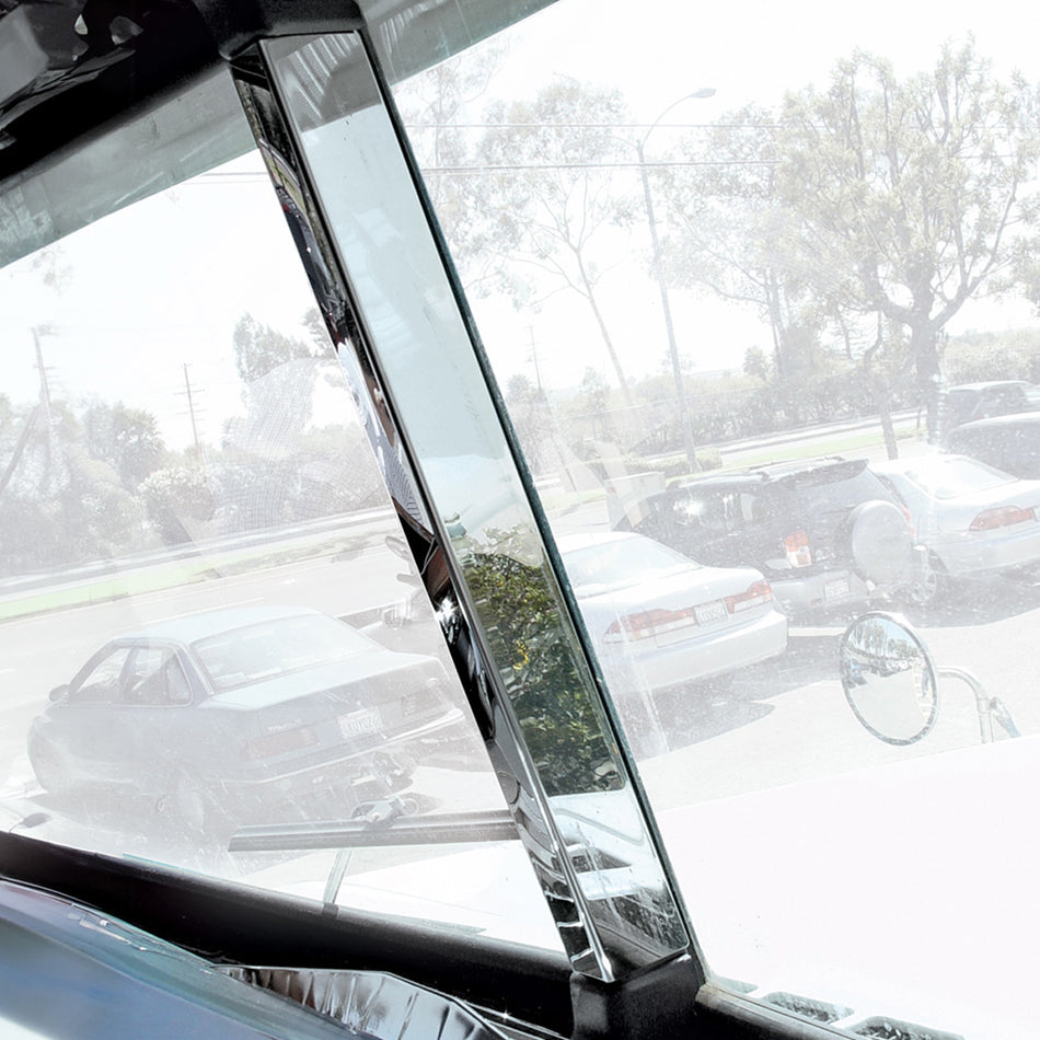 United Pacific - Stainless Center Windshield Post Cover For Freightliner FLD & Classic