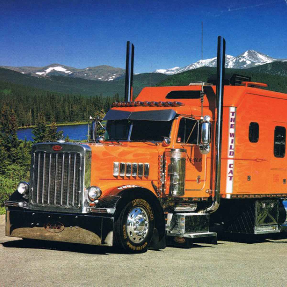 Peterbilt 359 Bowtie & Extra Wide Bowtie Visor by Midwest