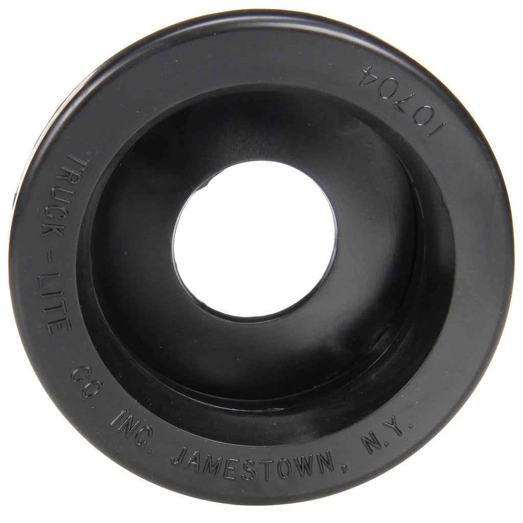 Model 10 - 2.5" Round Rubber Grommet (3" hole)